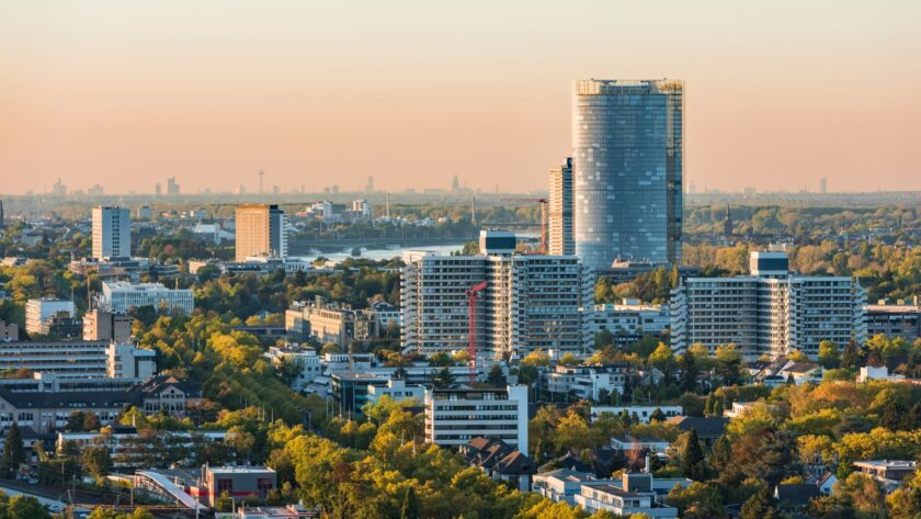 Bonn und Köln zur Goldenen Stunde